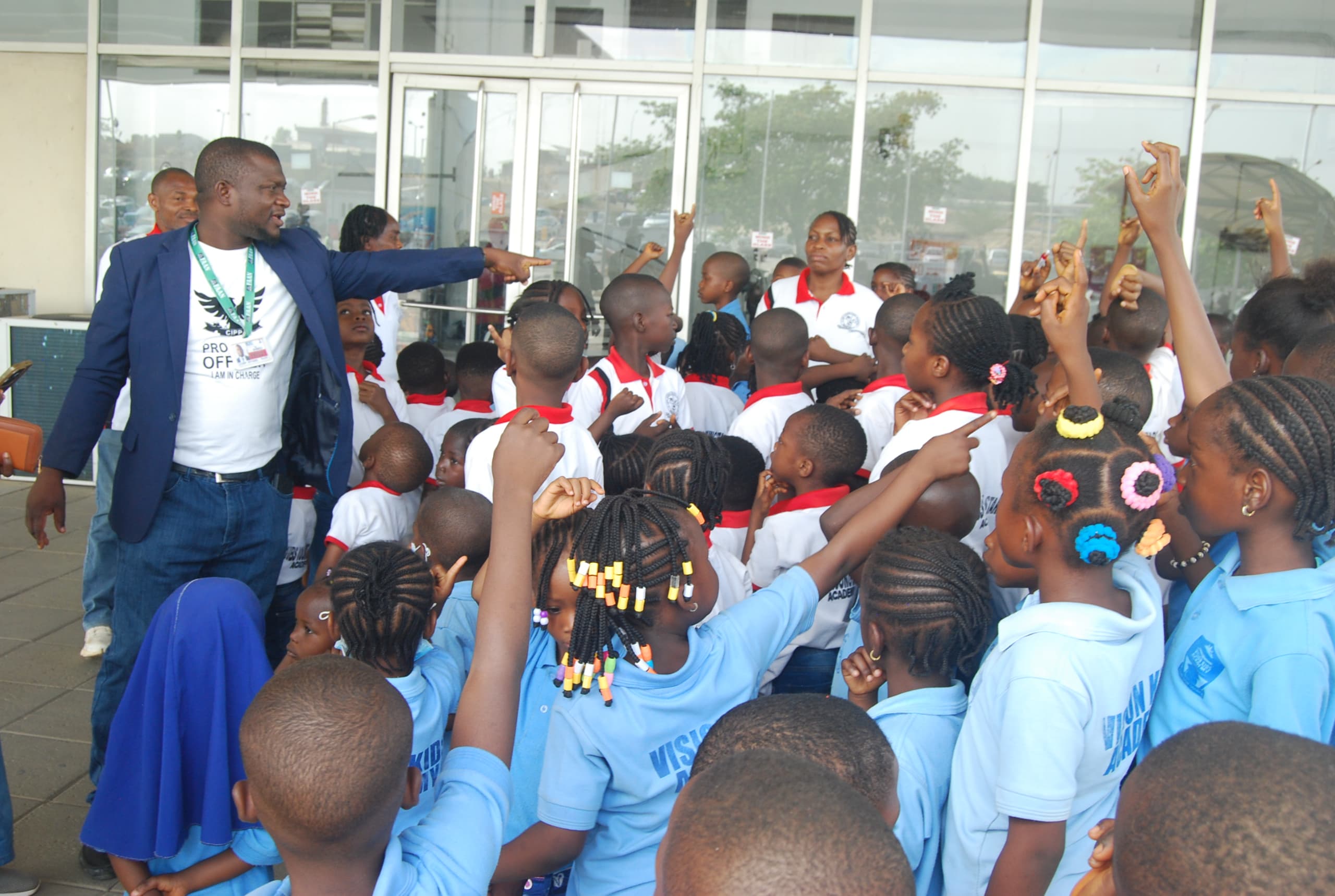 ExcursiontoAbujaAirportgroup 13_1763120082_931